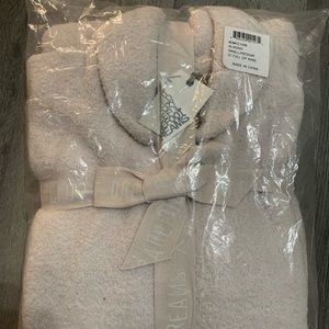 Barefoot dreams cozy chic robe